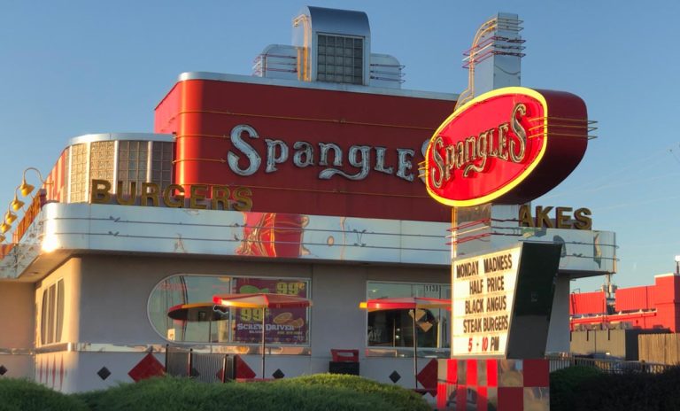 What Time Does Bob Evans Spangles Stop Serving Breakfast?
